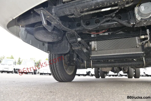 JAC Kaida X5 120 hp 4X2(6 wheels) 3.5m Refrigerated Truck (China VI) Chassis (2) | 86Trucks