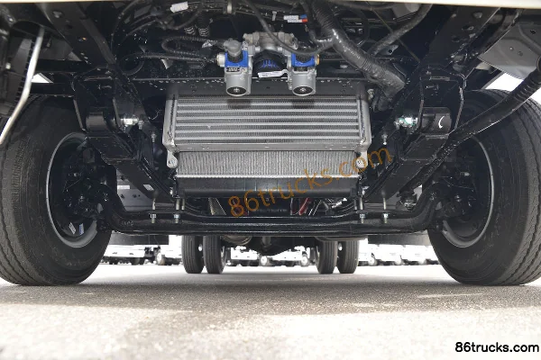 JAC Junling V5 140hp 4X2(6 wheels) 3.37m half-cab flatbed light truck Chassis (1) | 86Trucks