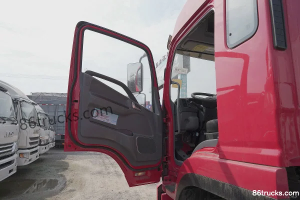 JAC Dewos Q9 220 ch 4X2(6 roues) 8,2 m camion porteur fourgon (China VI) Cabine (1) | 86Trucks