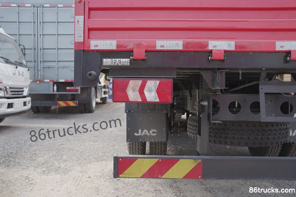 JAC Dewos V8 170 hp 4X2(6 wheels) 5.48m Cab Chassis Cargo Truck (China VI) Body (1) | 86Trucks
