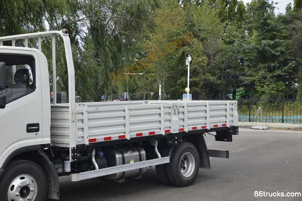 JAC Shuailing Q6 160 hp 4X2(6 wheels) 4.18m single-row flatbed light truck (China VI) (Fast Gear 8-speed) Body (2) | 86Trucks