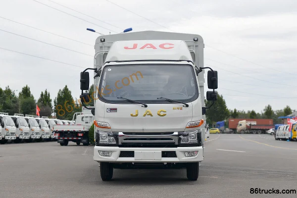 JAC Shuailing E Medium 130 hp 4X2(6 wheels) 4.22m Single-row Cage Light Truck (China VI) Exterior (2) | 86Trucks
