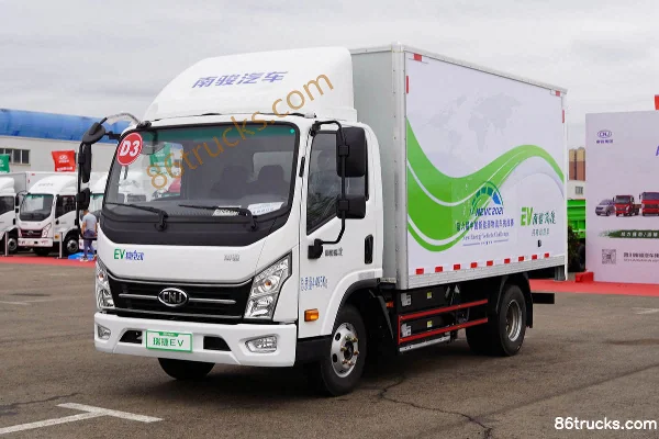 NanJun Ruijie D30G 4.1m Single Row Pure Electric Van Light Truck 98.04kWh 4X2(6 wheels) Exterior (3) | 86Trucks