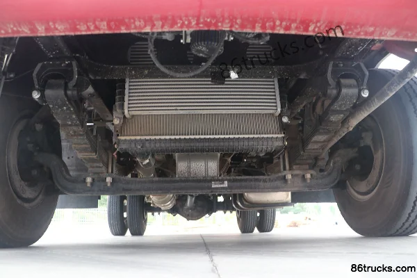 JAC Junling V6 160hp 4X2(6 wheels) 4.22m Single Row Stake Light Truck Chassis (1) | 86Trucks