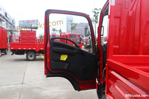 FAW Jiefang HuVR 110 hp 4X2(6 wheels) 3.7m Single Row Flatbed Light Truck Cab (1) | 86Trucks