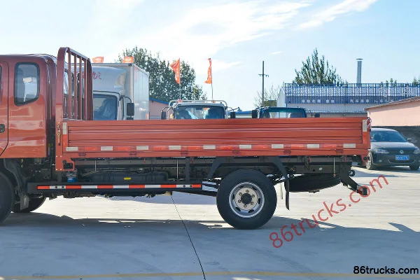 Foton Aoling Jieyun Classic Edition 150hp 4X2(6 wheels) 3.8m Single Row Flatbed Light Truck (China VI) Body (2) | 86Trucks