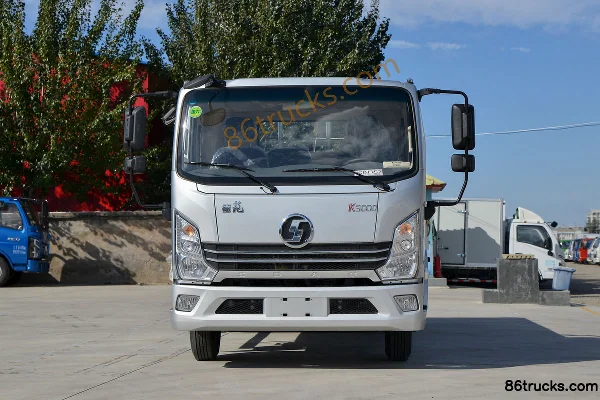 SHACMAN Light Truck Delong K3000 Comfort 190hp 4X2(6 wheels) 5.4m Semi-row Flatbed Cargo Truck (China VI) Exterior (2) | 86Trucks