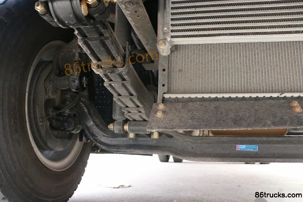 Dongfeng Duolika D8 Ruineng 190 hp 4X2(6 wheels) 6.2m Cab-over Chassis Cargo Truck (China VI) (2) | 86Trucks