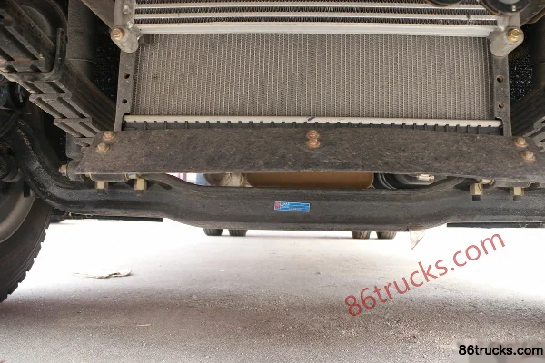 Dongfeng Duolika D8 Ruineng 190 hp 4X2(6 wheels) 6.2m Cab-over Chassis Cargo Truck (China VI) (1) | 86Trucks