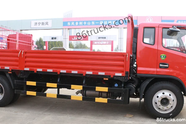 Dongfeng Duolika D8 Ruineng 190 hp 4X2(6 wheels) 6.2m Cab-over Chassis Cargo Truck (China VI) Body (2) | 86Trucks