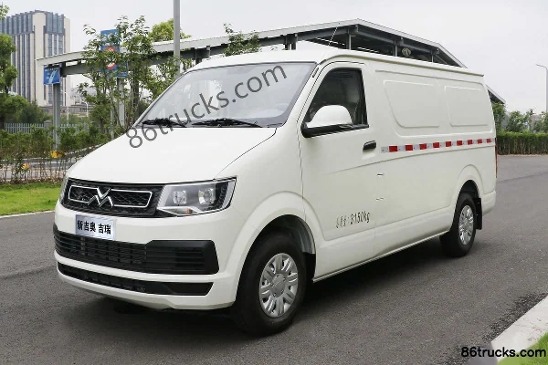 New Gonow Jirui Luxury 2.0L 136 hp 6-Seat Light Bus (China VI) Exterior (3) | 86Trucks