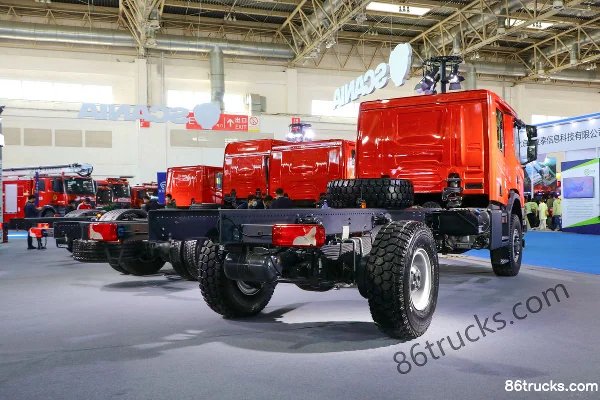 Scania P Series XT 450 hp 4X4(6 wheels) Airport Rapid Response Vehicle Chassis (China VI) Exterior (3) | 86Trucks