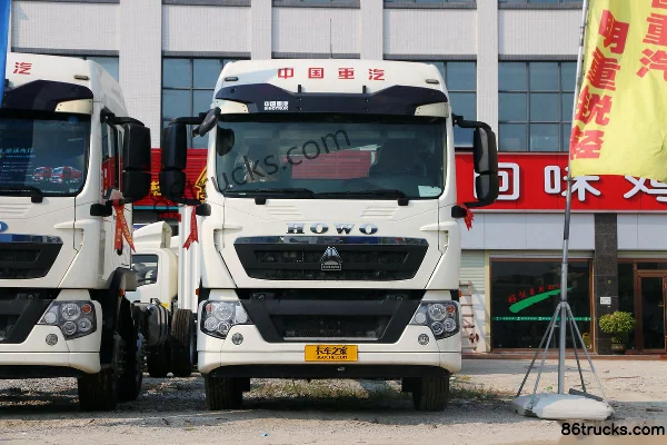 Sinotruk HOWO TX 220 ch 4X2(6 roues) camion porteur fourgon 7,8 m (China VI) Extérieur (2) | 86Trucks