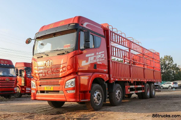 FAW Jiefang Qingdao JH6 Heavy Truck 420 hp 8X4(12 wheels) 9.5m Stake Cargo Truck (China VI) Exterior (3) | 86Trucks