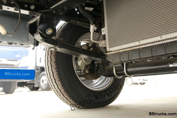 Yuejin Fuxing S80 95 ch 4X2(6 roues) 3,62 m fourgon simple cabine petit camion (China VI) Châssis (2) | 86Trucks
