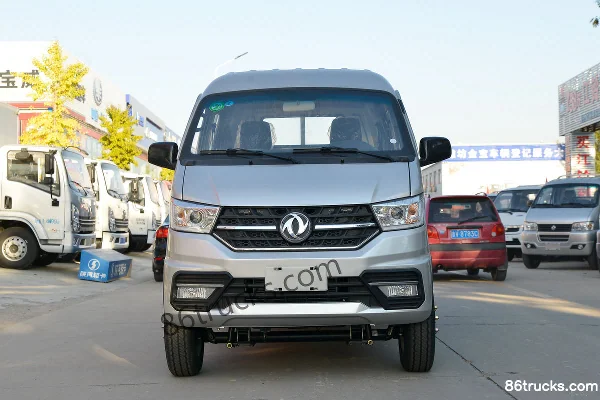 Dongfeng T3 (formerly Xiaobawang W) 1.6L 123hp 4X2(6 wheels) 3.05m Double Row Flatbed Mini Truck (China VI) Exterior (2) | 86Trucks