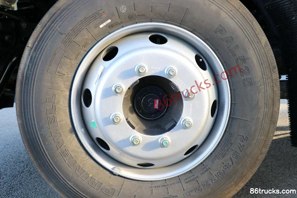 Feidi W7 220hp 4X2(6 wheels) 5.2m semi-pen van truck (China VI) Chassis (3) | 86Trucks