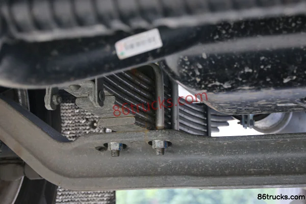 Sinotruk Sitrak G5 camion lourd 290 ch 4X2(6 roues) camion porteur fourgon 9,6 m (China VI) Châssis (2) | 86Trucks