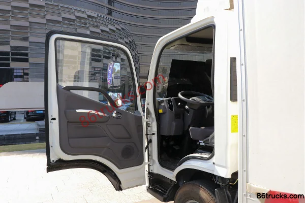Foton Aoling Express Ours polaire 131 ch 4X2(6 roues) 4,085 m camion frigorifique (China VI) Cabine (1) | 86Trucks