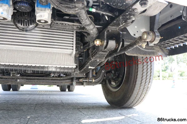 Foton Aoling Express Ours polaire 131 ch 4X2(6 roues) 4,085 m camion frigorifique (China VI) Châssis (3) | 86Trucks