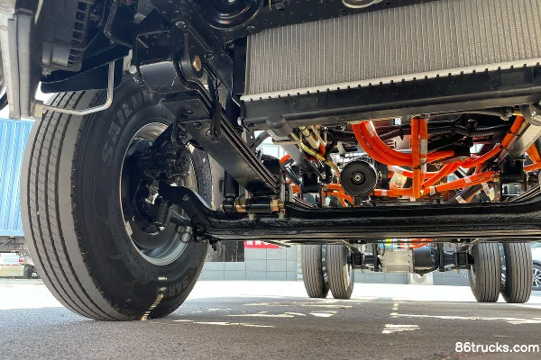 SHACMAN Light Truck Delong K3000 4.18m Pure Electric Van Cargo Truck 98.04kWh 4X2(6 wheels) Chassis (2) | 86Trucks