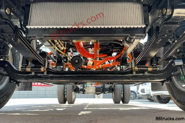 SHACMAN Light Truck Delong K3000 4.18m Pure Electric Van Cargo Truck 98.04kWh 4X2(6 wheels) Chassis (1) | 86Trucks
