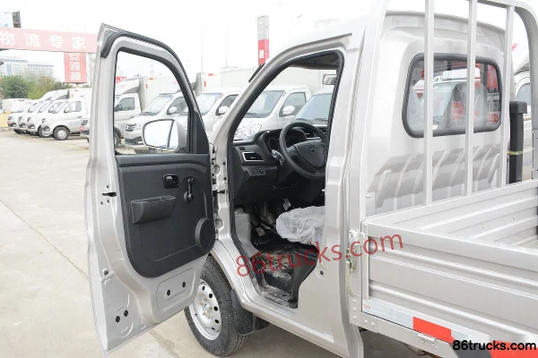 Changan Kuayue Wang X1 1.3L Gasoline 91 hp 4X2(6 wheels) 2.6 meters Single Row Flatbed Micro Truck (Single Rear Wheel) (China VI) Cab (1)