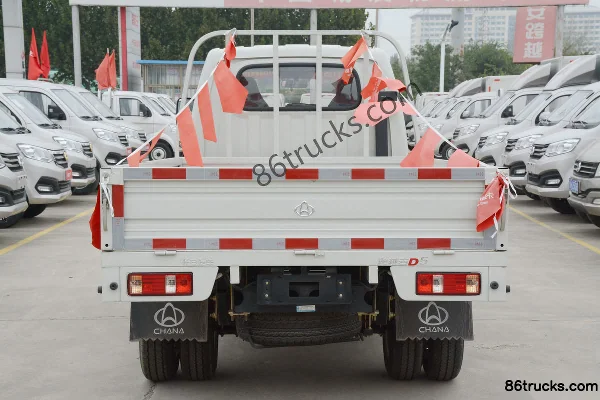 Changan Kuayue Zhe D5 Standard Edition 1.6L 122hp 4X2(6 wheels) 3.6m Semi-row Flatbed Mini Truck (China VI) Body (1) | 86Trucks