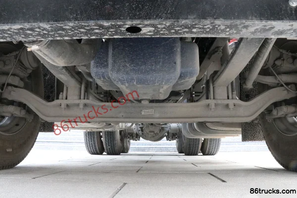FAW Jiefang Qingdao Han VH 480 ch 6X4(10 roues) tracteur routier (China VI) Châssis (1) | 86Trucks