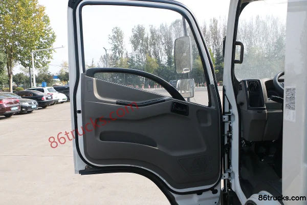 JMC Kaiyun Upgraded Edition Medium Body Standard 122hp 4X2(6 wheels) 4.08m Single Row Van Light Truck (China VI) Cab (1) | 86Trucks