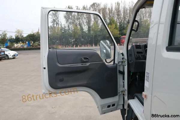 JMC Shunda Narrow Body 122 hp 4X2(6 wheels) 2.755m Double Row Flatbed Light Truck (China VI) Cab (1) | 86Trucks