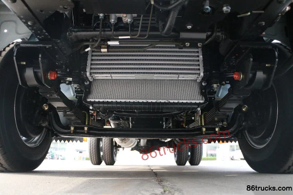 JMC Shunda Narrow Body 122 hp 4X2(6 wheels) 2.755m Double Row Flatbed Light Truck (China VI) Chassis (1) | 86Trucks