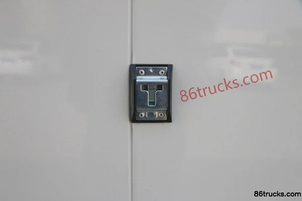 JMC Shunda Narrow Body 122 hp 4X2(6 wheels) 3.26m Double Row Van Light Truck (China VI) (2) | 86Trucks