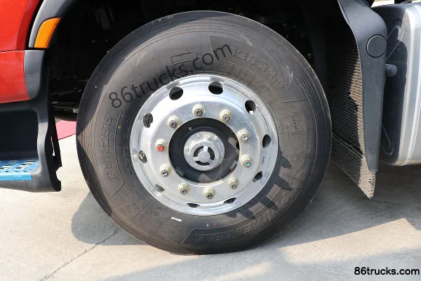 Dongfeng Liuqi Chenglong H7 Heavy Truck Luhang Edition 600 hp 6X4(10 wheels) AMT Automatic Tractor Truck (Rear Axle 440) Chassis (3) | 86Tru