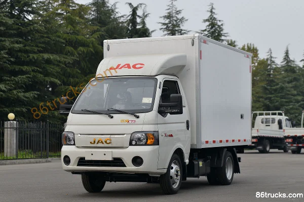 JAC Kaida X5 Édition hommage 120 ch 4X2(6 roues) Camion frigorifique 3,5 m (China VI) Extérieur (3) | 86Trucks