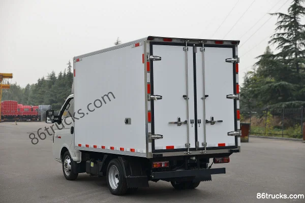 JAC Kaida X5 Édition hommage 120 ch 4X2(6 roues) Camion frigorifique 3,5 m (China VI) Carrosserie (3) | 86Trucks