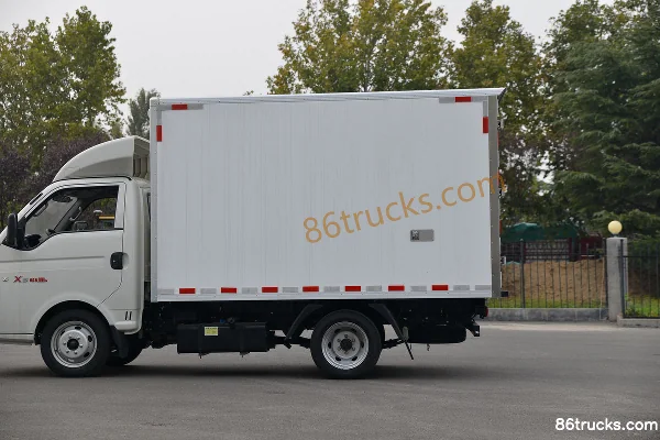JAC Kaida X5 Édition hommage 120 ch 4X2(6 roues) Camion frigorifique 3,5 m (China VI) Carrosserie (2) | 86Trucks