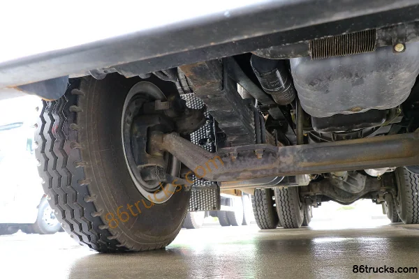 SAIC Hongyan Jiehu H6 Heavy-Duty 360hp 6X4(10 wheels) 5.8m Dump Truck (China VI) Chassis (2) | 86Trucks