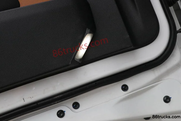 SHACMAN Delong X6000 560ch 6X4(10 roues) AMT automatique tracteur routier (rapport 2.643)(China VI) Cabine (3) | 86Trucks