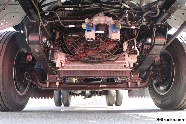 JAC Kangling 29 châssis étroit 88 ch 4X2(6 roues) véhicule de service mobile (1) | 86Trucks