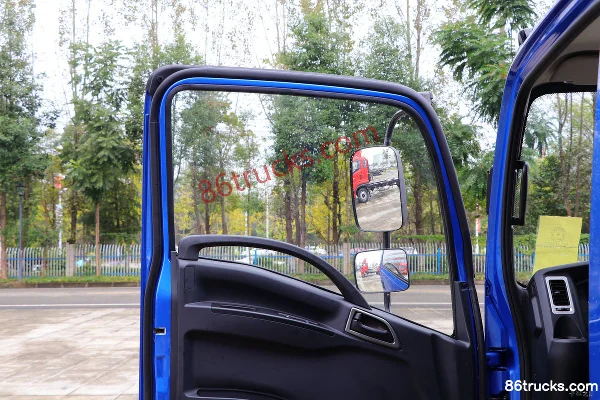 JAC Weiling K5 Super Value Edition 137hp 4X2(6 wheels) 4.18m Single Row Flatbed Light Truck Cab (2) | 86Trucks