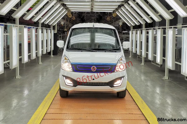 Shaanxi Tongjia Electric Cow 2 Ruyi Edition 2.1T 4.03m pure electric enclosed van 31.25kWh Exterior (2) | 86Trucks