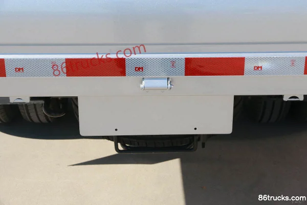 Yema MINI Card 91 hp 4X2(6 wheels) 2.71m Single Row Flatbed Mini Truck (China VI) Body (2) | 86Trucks