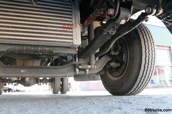 Foton Times Leader 6 150hp 4X2(6 wheels) 4.2m Single Row Flatbed Light Truck (WLY 6-speed) Chassis (3) | 86Trucks