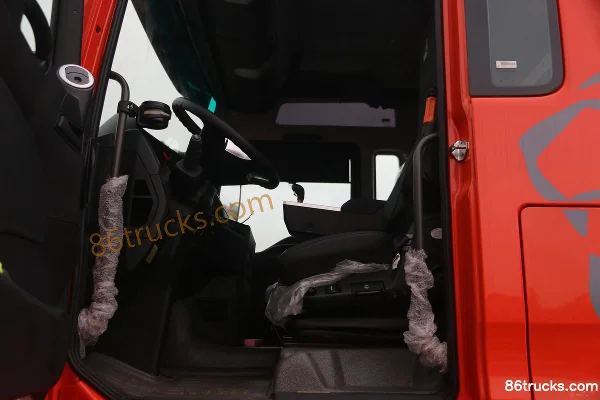 Sinotruk Sitrak C7H heavy truck 540hp 6X4(10 wheels) AMT automatic tractor truck (super high roof) Cab (2) | 86Trucks