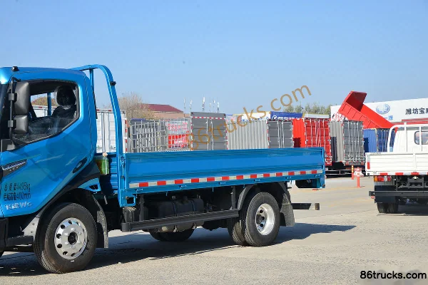 Feidi W5 163 ch 4X2(6 roues) camion plateau 4,18 m cabine simple (China VI) Carrosserie (1) | 86Trucks