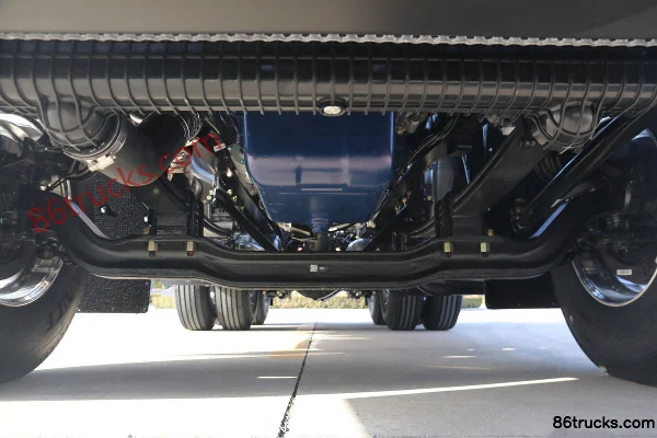Dayun V7 Heavy Truck 460 hp 6X4(10 wheels) Tractor Truck (China VI)(400 Rear Axle) Chassis (1) | 86Trucks