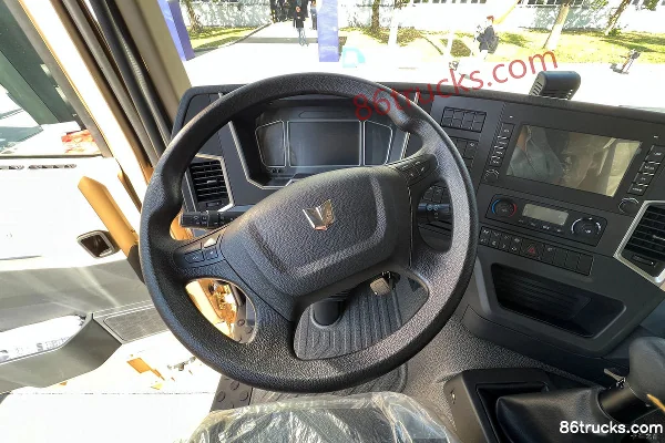 Union Truck U⁺510 Heavy Truck Gold Edition 510hp 6X4(10 wheels) Tractor Truck (China VI) Cab (3) | 86Trucks