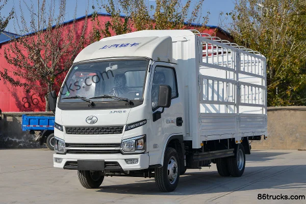 Yuejin Fuxing S80 95 hp 4X2(6 wheels) 4.05m single-row cab stake truck (China VI) Exterior (3) | 86Trucks