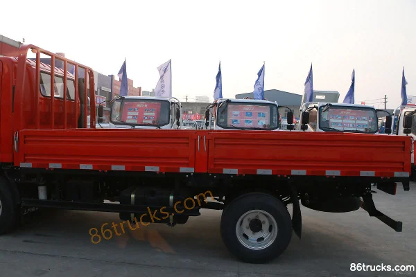 Yuejin Chaoyun H300 150 ch 4X2(6 roues) camion léger à ridelles 4,2 m cabine simple (China VI) (6 vitesses) Carrosserie (1) | 86Trucks